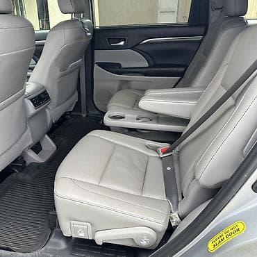 Toyota Highlander: 2019 г., Гибрид, Кроссовер — 2