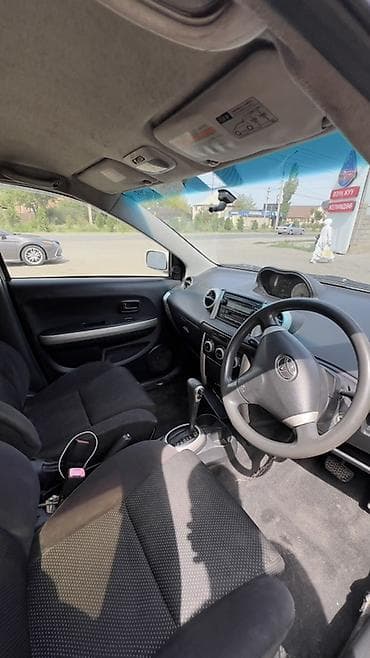 01: Toyota Ist: 2003 г., 1.3 л, Автомат, Бензин, Хэтчбэк — 5