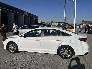 daewo matiz: Hyundai Sonata: 2018 г., Седан — 4