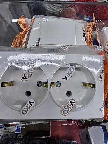 полка црв: Розетка, С заземлением, Viko, Встроенные, 1 гнездо — 5