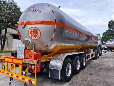 продажа прицепов для легковых автомобилей бу: Прицеп, Цистерна — 2