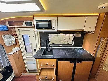 китайский кемпер: Iveco Daily: 2022 г., Фургон — 6