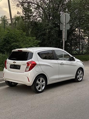 Chevrolet Spark: 2019 г., 1 л, Автомат, Бензин, Хэтчбэк — 6