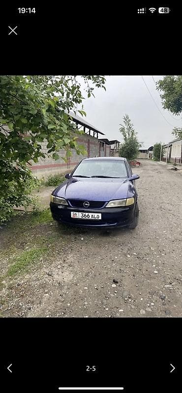 Opel Vectra: 1996 г., Ручные, Бензин, Седан