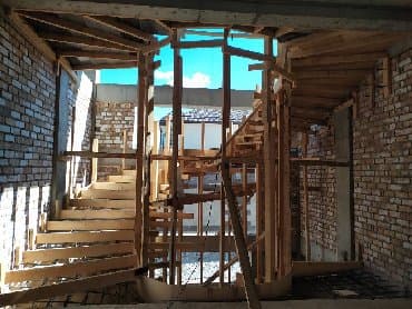 строим дом: Монолит Бесплатная консультация Больше 6 лет опыта — 23