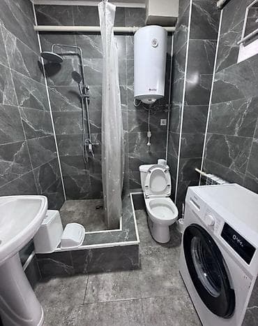 Бөлмөлөр: Сдается квартира 😎😎😎 в коттеджном доме все условия 26000 сом, семейной — 3