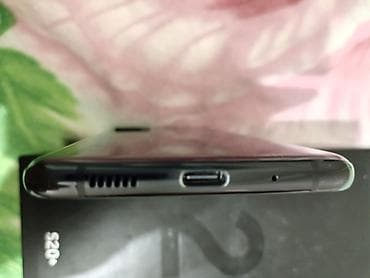 google pixe: Samsung s20plus 8/128 идеал в комплекте коробка и много чехлов+кабель — 7