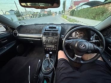 haima 3: Lexus IS: 2004 г., 2 л, Автомат, Бензин, Седан — 2