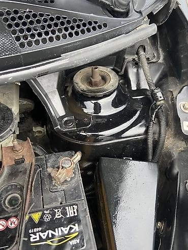 торпедо на фит: Honda Jazz: 2008 г., 1.3 л, Вариатор, Бензин — 10