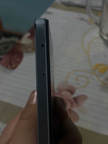 микрофон для машины: Infinix Hot 30 Play, Б/у, 128 ГБ, цвет - Белый, 2 SIM — 2