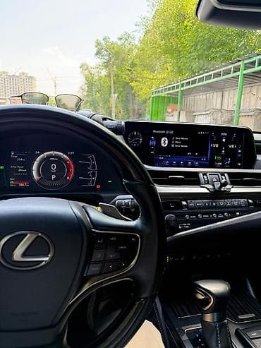 Крепления для держателя телефона 

Lexus ES 300h 2018-2024