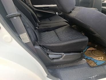 топливный бак на мерс 124: Honda Stream: 2004 г., 2 л, Автомат, Бензин, Минивэн — 4