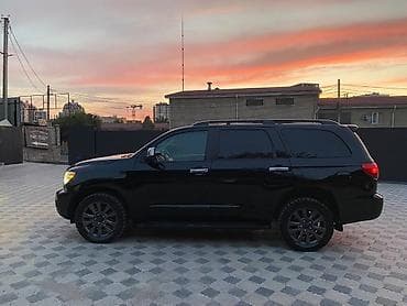 Toyota Sequoia: 2008 г., 5.7 л, Автомат, Газ, Внедорожник — 6