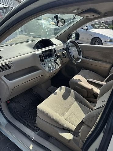 тайота из: Toyota Raum: 2003 г., 1.5 л, Автомат, Бензин, Минивэн — 8