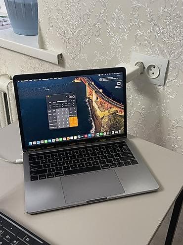 poco f8: MacBook Pro Retina Retina 13 inch Touchbar АКБ держит Все функции — 1