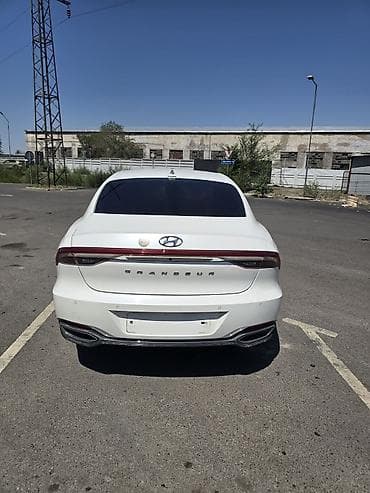 140 280: Hyundai Grandeur: 2020 г., 3 л, Автомат, Газ, Седан — 5