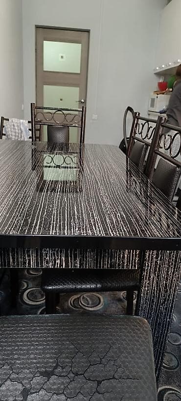 кухонный гарнитур дешевый: Кухонный стол и стул, цвет - Черный — 2