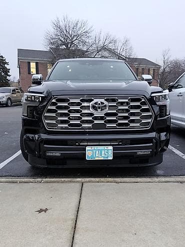 sequia: Toyota Sequoia: 2025 г., 3.4 л, Автомат, Гибрид, Внедорожник — 2
