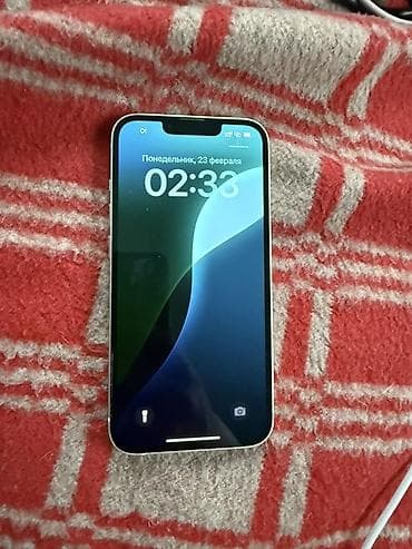 mini 4k: IPhone 13, Б/у, 128 ГБ, Белый, 69 % — 1