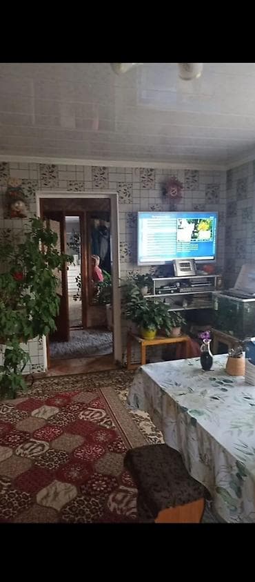 гостиница айст: 65 м², 4 комнаты, Без подселения — 4