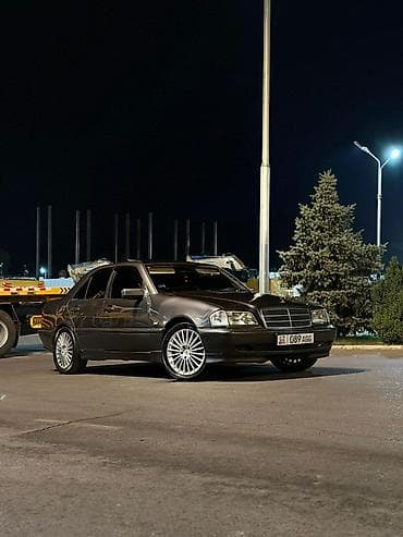 bmb 34: Mercedes-Benz C-Class: 1998 г., 3.2 л, Автомат, Бензин, Седан — 7