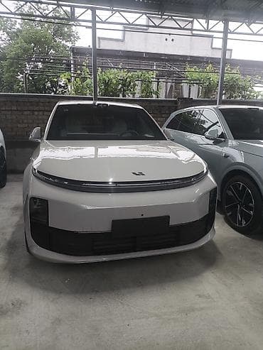 zero x neo: Lixiang L6: 2025 г., 1.5 л, Автомат, Электромобиль, Кроссовер — 1