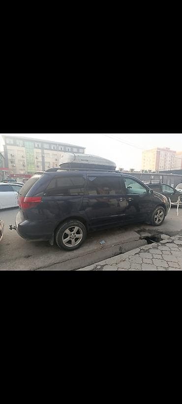 prius plus: Toyota Sienna: 2005 г., Минивэн — 2