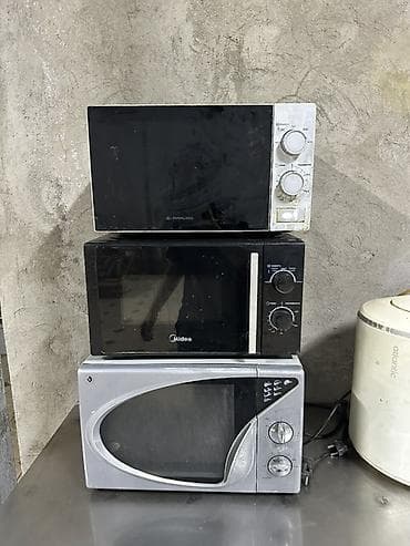 Микроволновые печи — комплект из 3 штук Описание: - Три отдельные