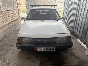 ВАЗ (ЛАДА) 2109: 1988 г., 1.5 л, Механика, Бензин, Хэтчбэк