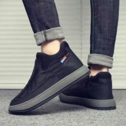 купить зимнюю мужскую обувь в бишкеке: Зимние водонепроницаемые, нескользящие кроссовки, утеплённые флисовой — 2