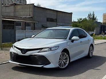 avalon 2017: Toyota Camry: 2018 г., 2.5 л, Вариатор, Гибрид, Седан — 1