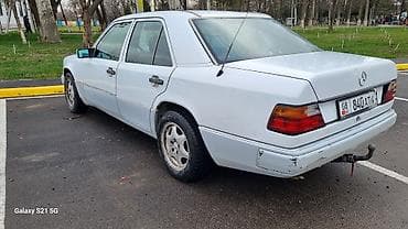 bmw r18: Mercedes-Benz W124: 1993 г., 2 л, Механика, Бензин, Седан — 2