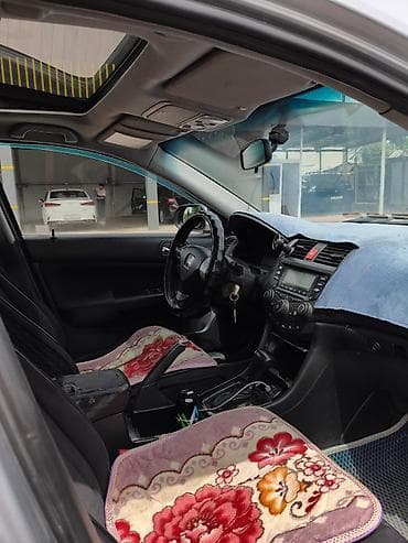 king tony: Honda Accord: 2003 г., 2 л, Автомат, Бензин, Седан — 8