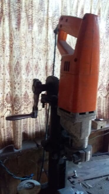 инструменты электро: Каракол Продается советский сверлильный станок на основе поднимается — 5
