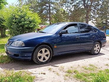 тоета креста: Toyota Avensis: 2002 г., 1.8 л, Механика, Бензин, Хэтчбэк — 1