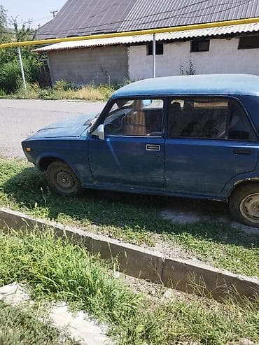 ЛуАЗ: ВАЗ (ЛАДА) 2107: 2005 г., Механика, Бензин, Седан — 1