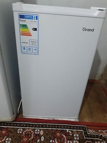 планшет poco: Холодильник Б/у, Встраиваемый — 2