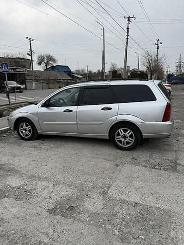 продаю форт: Ford Focus: 2001 г., 1.8 л, Механика, Бензин, Универсал — 3