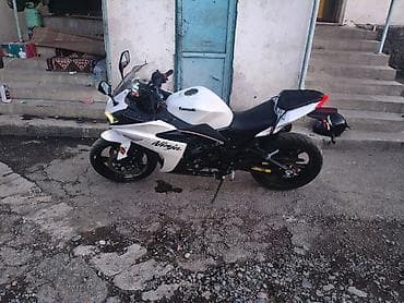 электрические мотоцикл: Спортбайк Kawasaki, 300 куб. см, Бензин, Взрослый, Б/у — 4