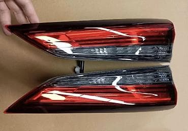 ГБО: Комплект стоп-сигналов Toyota 2020 г., Б/у, Оригинал — 2