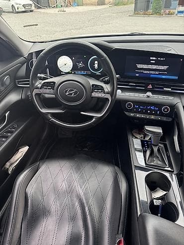 byd e7: Hyundai Elantra: 2020 г., 1.6 л, Автомат, Бензин, Седан — 6
