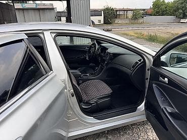 Унаа: Hyundai Sonata: 2014 г., 2 л, Автомат, Газ, Седан — 6