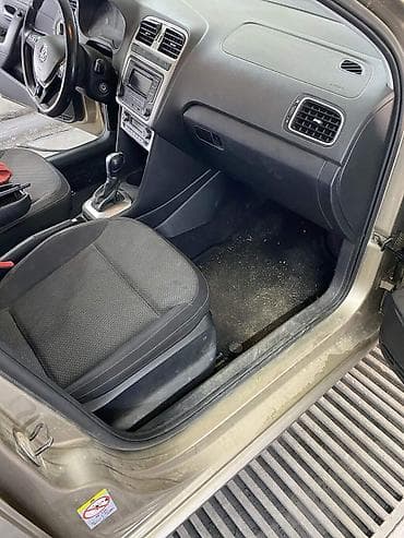 step 2: Химчистка салона автомобиля От 8000 Результат: - заметно более чистые — 2
