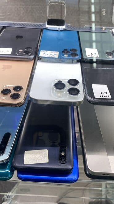 macbook на запчасти: IPhone 15 Pro, Б/у, 256 ГБ, Белый, 89 % — 1