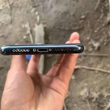 даю в рассрочку: IPhone Xr, Б/у, 128 ГБ, Черный, Чехол, 100 % — 4