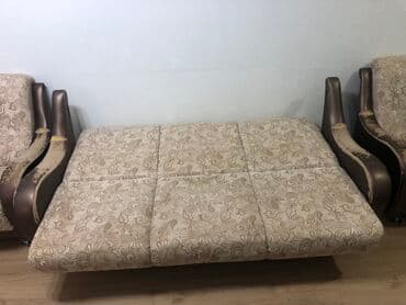 комплект стол со стульями: Раскладной диван, Б/у — 5