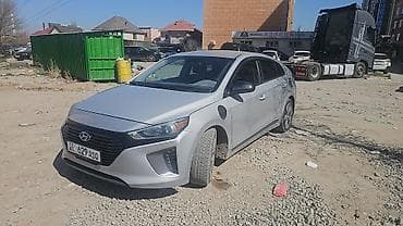 вмw e34: Hyundai Ioniq: 2018 г., 1.6 л, Вариатор, Гибрид, Лифтбек — 9