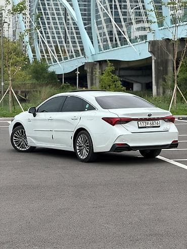 prius plus: Toyota Avalon: 2020 г., 2.5 л, Автомат, Гибрид, Седан — 7