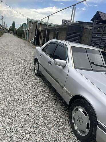 Mercedes-Benz C-Class: 1994 г., Седан — 4