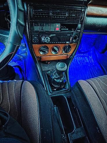 Audi 100: 1992 г., 2.8 л, Механика, Бензин, Седан — 3